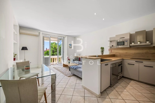 Luxury Apartment for sale in Beaulieu-sur-Mer, 659 000 €, Photo 5