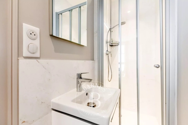 Appartement de luxe à vendre à Paris 1Er, 690 000 €, Photo 7