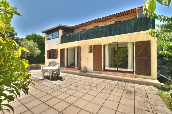 Maison de luxe à vendre à Valbonne, 840 000 €, Photo 7