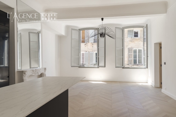 Appartement de luxe à vendre à Aix-en-Provence, 745 000 €, Photo 1