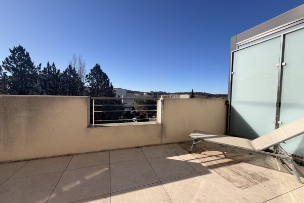 Appartement de luxe à vendre à Aix-en-Provence, 449 000 €, Photo 1