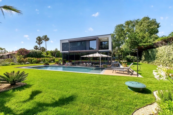 Maison de luxe à vendre à Cap d'Antibes, 9 500 000 €, Photo 1
