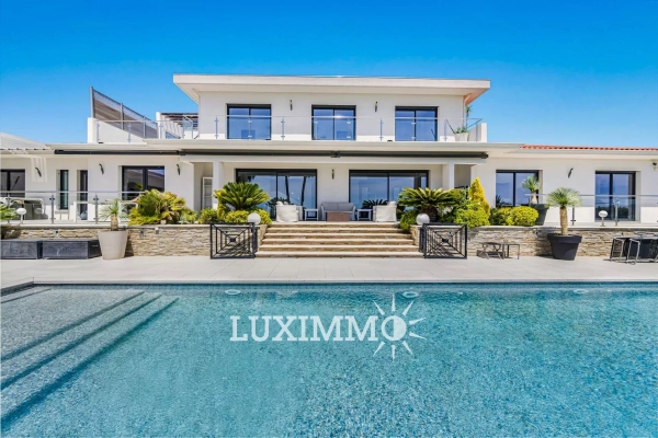 Luxury House for sale in Mougins, 4 200 000 €