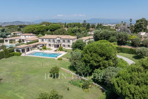 Maison de luxe à vendre à Cap d'Antibes, 17 500 000 €, Photo 2