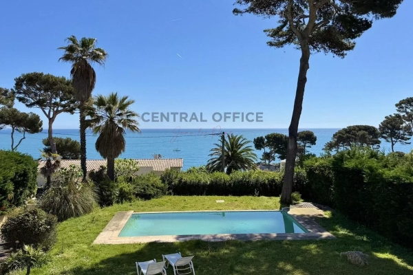 Luxury House for sale in Cap d'Antibes, 3 200 000 €, Photo 2