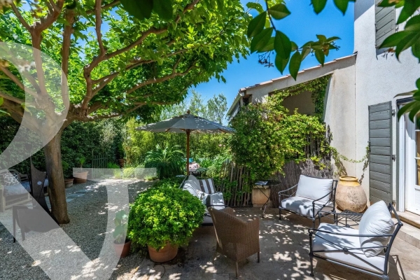 Maison de luxe à vendre à Maussane les Alpilles, 1 390 000 €, Photo 2