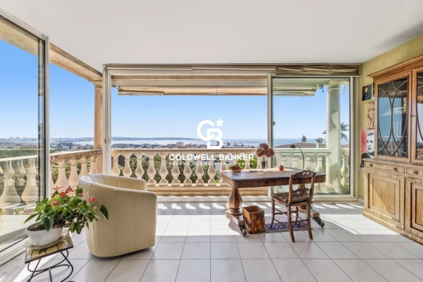 Appartement de luxe à vendre à Le Golfe Juan, 859 000 €, Photo 3