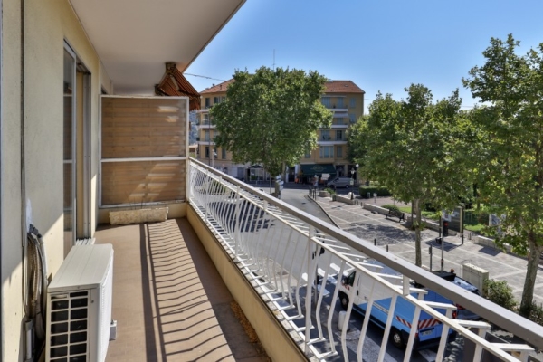 Luxury Apartment for sale in Villefranche-sur-Mer, 599 000 €, Photo 4