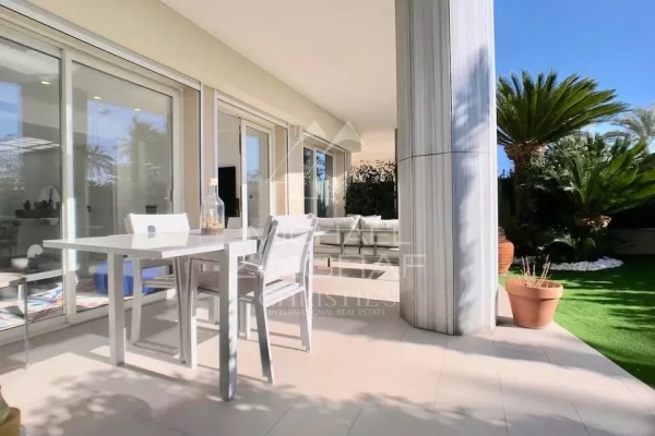 Appartement de luxe à vendre à Le Golfe Juan, 590 000 €, Photo 7