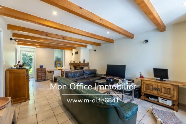 Maison de luxe à vendre à Marseille 14ème, 399 000 €, Photo 1