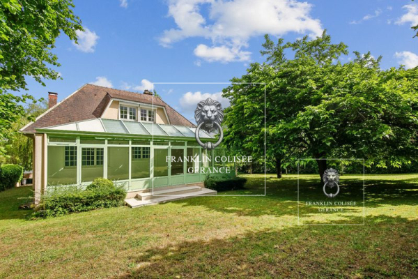 Maison de luxe à louer à Mareil-Marly, 4 500 €, Photo 2