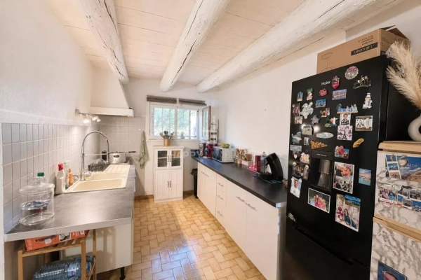 Luxury House for sale in Saint-Rémy-de-Provence, 289 000 €, Photo 4