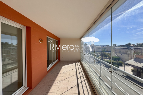 Appartement de luxe à vendre à Cavalaire-sur-Mer, 630 000 €, Photo 1