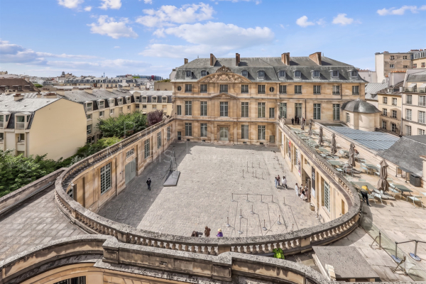 Luxury Apartment for sale in Paris 3Ème, 2 600 000 €, Photo 1