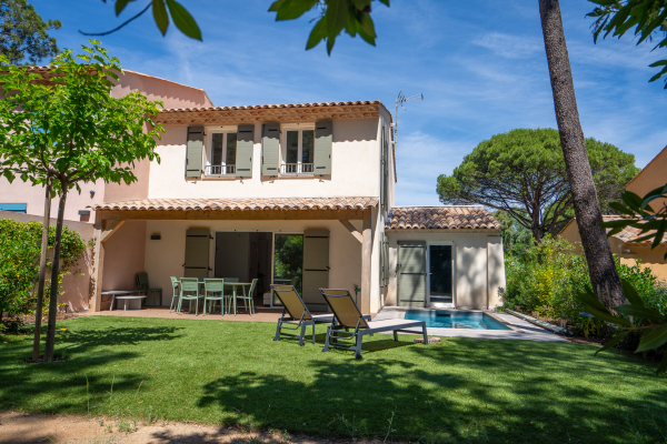 Luxury House for sale in Sainte-Maxime, 1 150 000 €