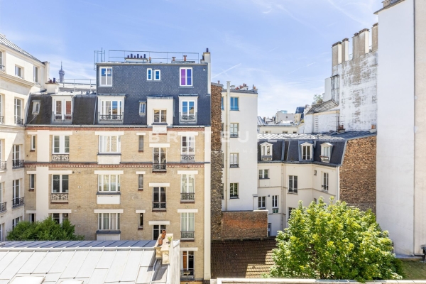 Appartement de luxe à vendre à Paris 16ème, 698 000 €, Photo 2
