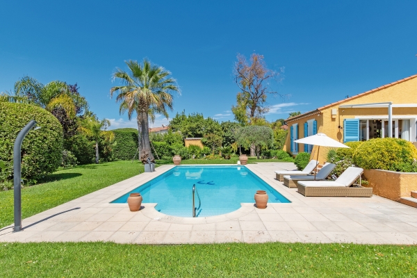 Maison de luxe à vendre à Cap d'Antibes, 2 990 000 €, Photo 2