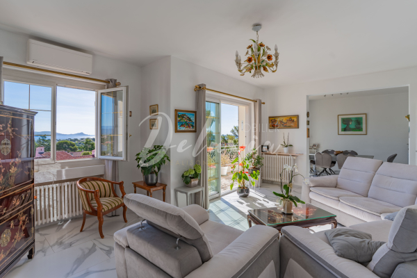 Maison de luxe à vendre à Fréjus, 1 200 000 €, Photo 4