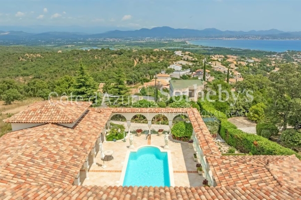 Maison de luxe à vendre à Saint-Aygulf, 2 590 000 €, Photo 4