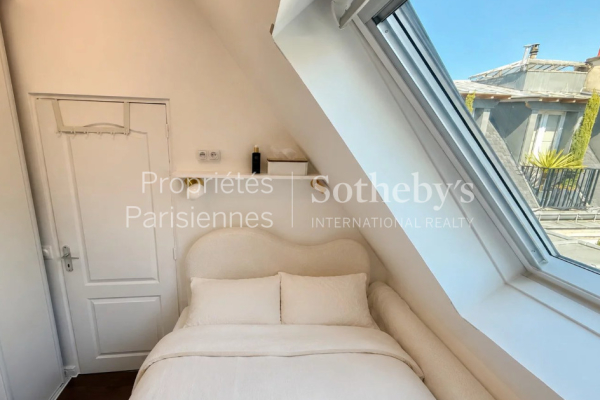 Luxury Apartment for sale in Paris 8Ème, 394 000 €, Photo 4