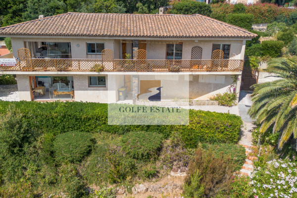 Maison de luxe à vendre à Cavalaire-sur-Mer, 1 380 000 €, Photo 5
