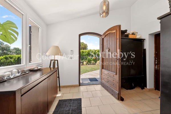 Luxury House for sale in Grasse, 850 000 €, Photo 5