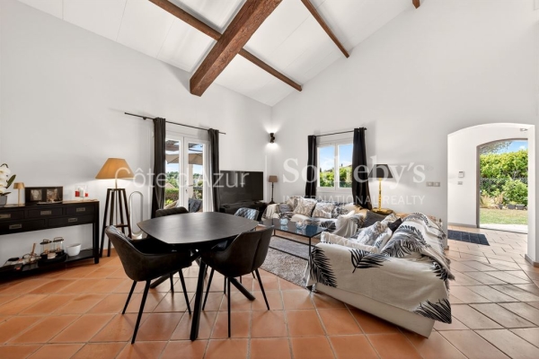 Luxury House for sale in Grasse, 850 000 €, Photo 6
