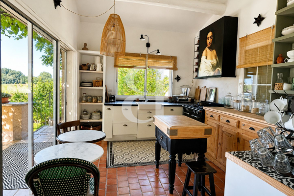 Luxury House for sale in Le Thor, 820 000 €, Photo 6