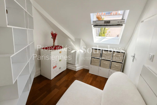 Luxury Apartment for sale in Paris 8Ème, 394 000 €, Photo 6