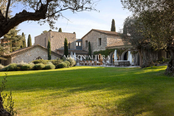 Maison de luxe à louer à Vallauris, 55 000 €, Photo 1