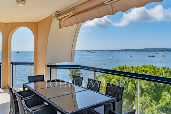 Luxury Apartment for sale in Cannes, 1 844 400 €, Photo 1