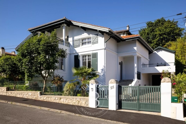 Maison de luxe à vendre à Biarritz, 2 990 000 €, Photo 1