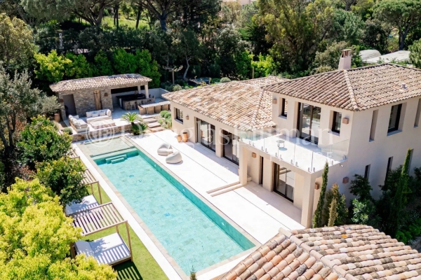Maison de luxe à vendre à Saint-Tropez, 9 950 000 €, Photo 1