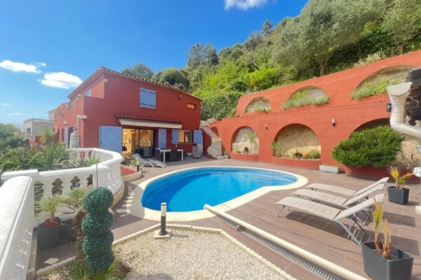 Maison de luxe à vendre à La Turbie, 1 350 000 €, Photo 1