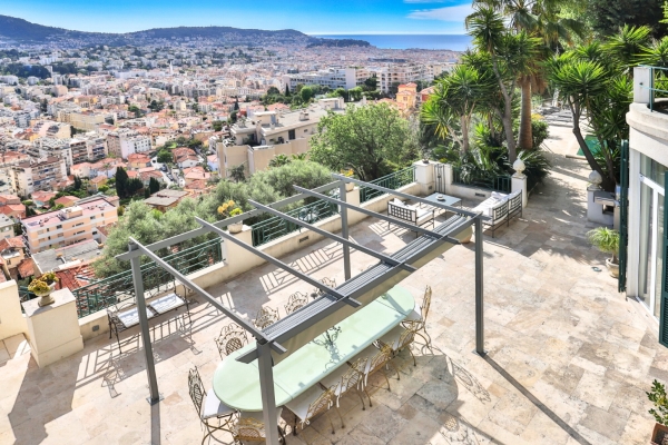 Maison de luxe à vendre à Nice, 1 850 000 €, Photo 2