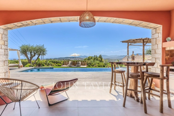 Maison de luxe à vendre à Mougins, 2 150 000 €, Photo 7