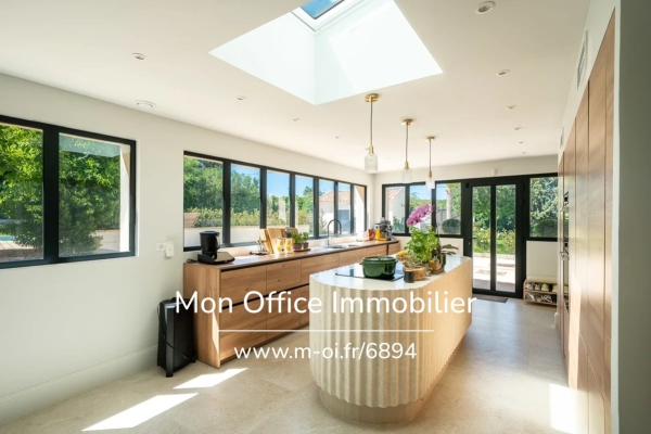 Luxury House for sale in Aix-en-Provence, 1 195 000 €, Photo 2