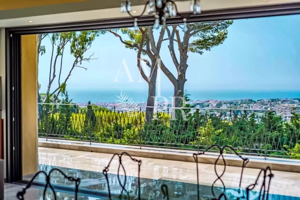 Maison de luxe à vendre à Mougins, 2 890 000 €, Photo 1