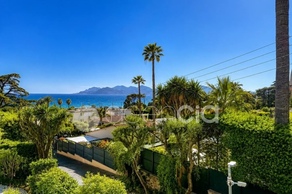 Luxury Apartment for sale in Cannes, 499 000 €, Photo 1