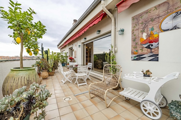 Luxury Apartment for sale in Nice, 1 099 000 €, Photo 1