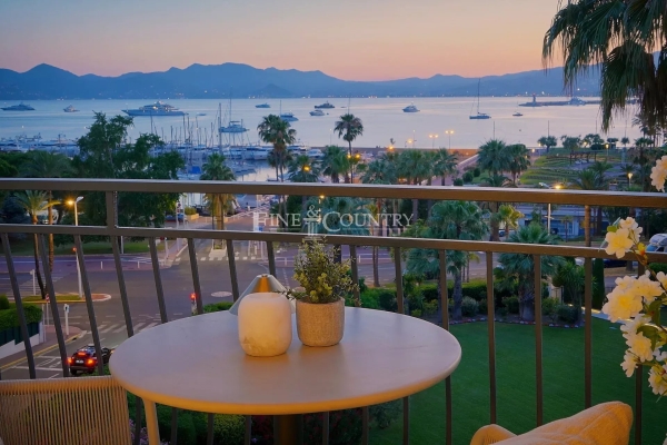 Luxury Apartment for sale in Cannes, 2 395 000 €, Photo 1