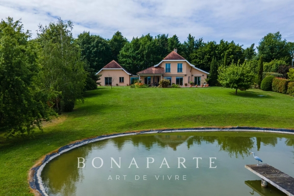 Maison de luxe à vendre à Orthez, 590 000 €, Photo 1