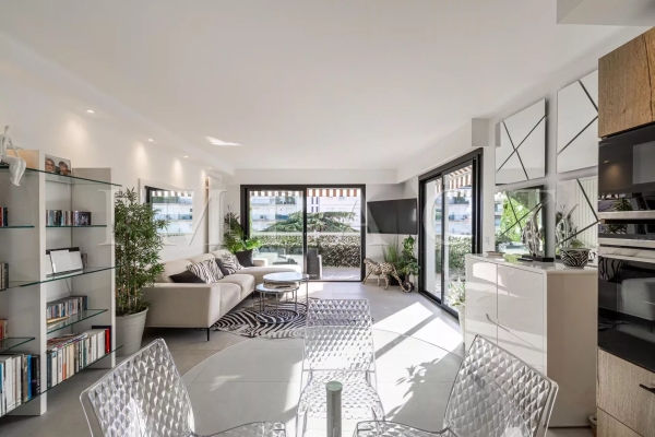 Luxury Apartment for sale in Cannes, 1 290 000 €, Photo 2