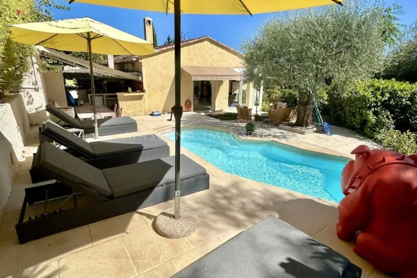 Maison de luxe à vendre à Nice, 1 390 000 €, Photo 2