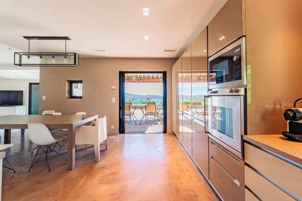 Maison de luxe à vendre à Grimaud, 1 790 000 €, Photo 3