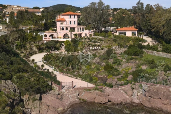 Maison de luxe à vendre à Agay, 11 500 000 €, Photo 3