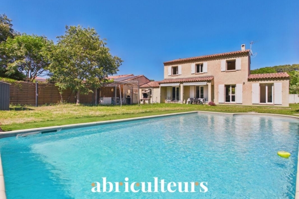 Maison de luxe à vendre à Saint-Chamas, 540 000 €, Photo 1