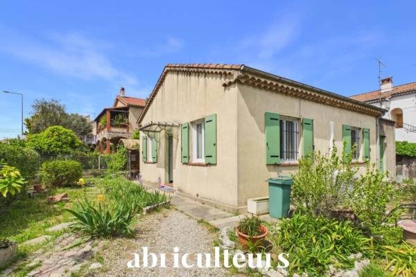 Maison de luxe à vendre à Cannes, 465 000 €, Photo 1