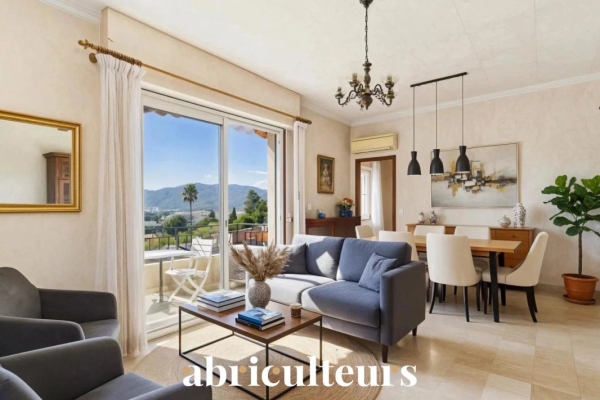 Appartement de luxe à vendre à Cannes, 659 900 €, Photo 1