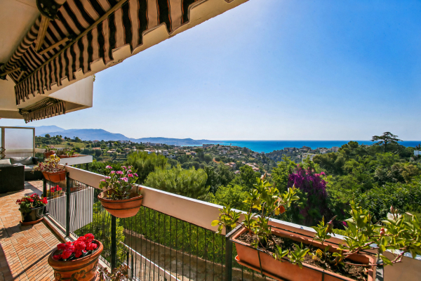 Appartement de luxe à vendre à Nice, 730 000 €, Photo 1